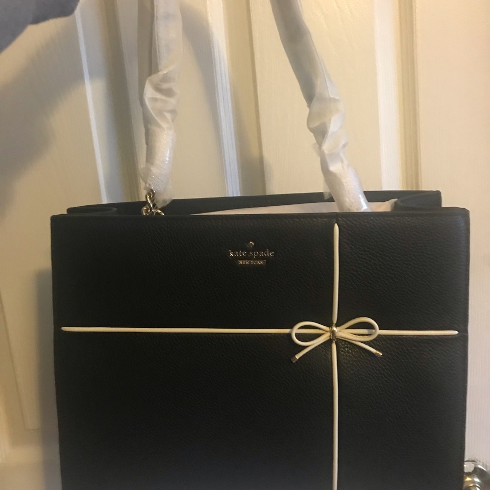 Brand new large Kate spade bag